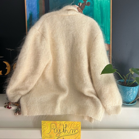 Vintage Boho Mohair Cream Cardigan with Floral Accents One Size - Picture 11 of 14